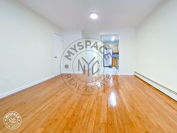 2nd image of 238 Macdougal St #1