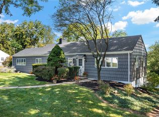 2511 Fife Dr, Pittsburgh, PA 15241