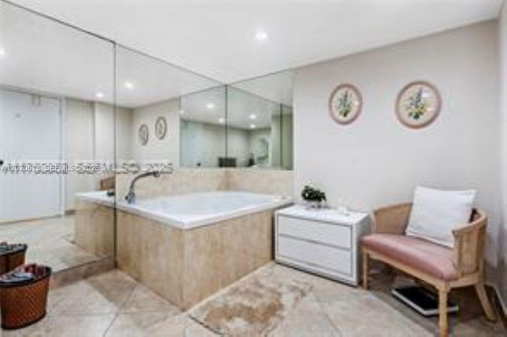 3800 Oaks Clubhouse Dr APT 307, photo 6