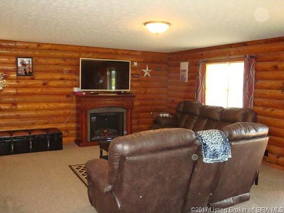 4th image of 4302 E State Road 160