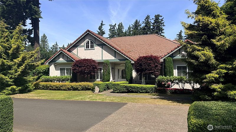 4th image of 7201 Holly Hedge Lane SW #10