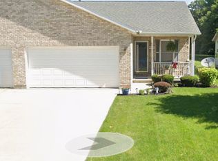 1372 Campbell Rd, Sidney, OH 45365