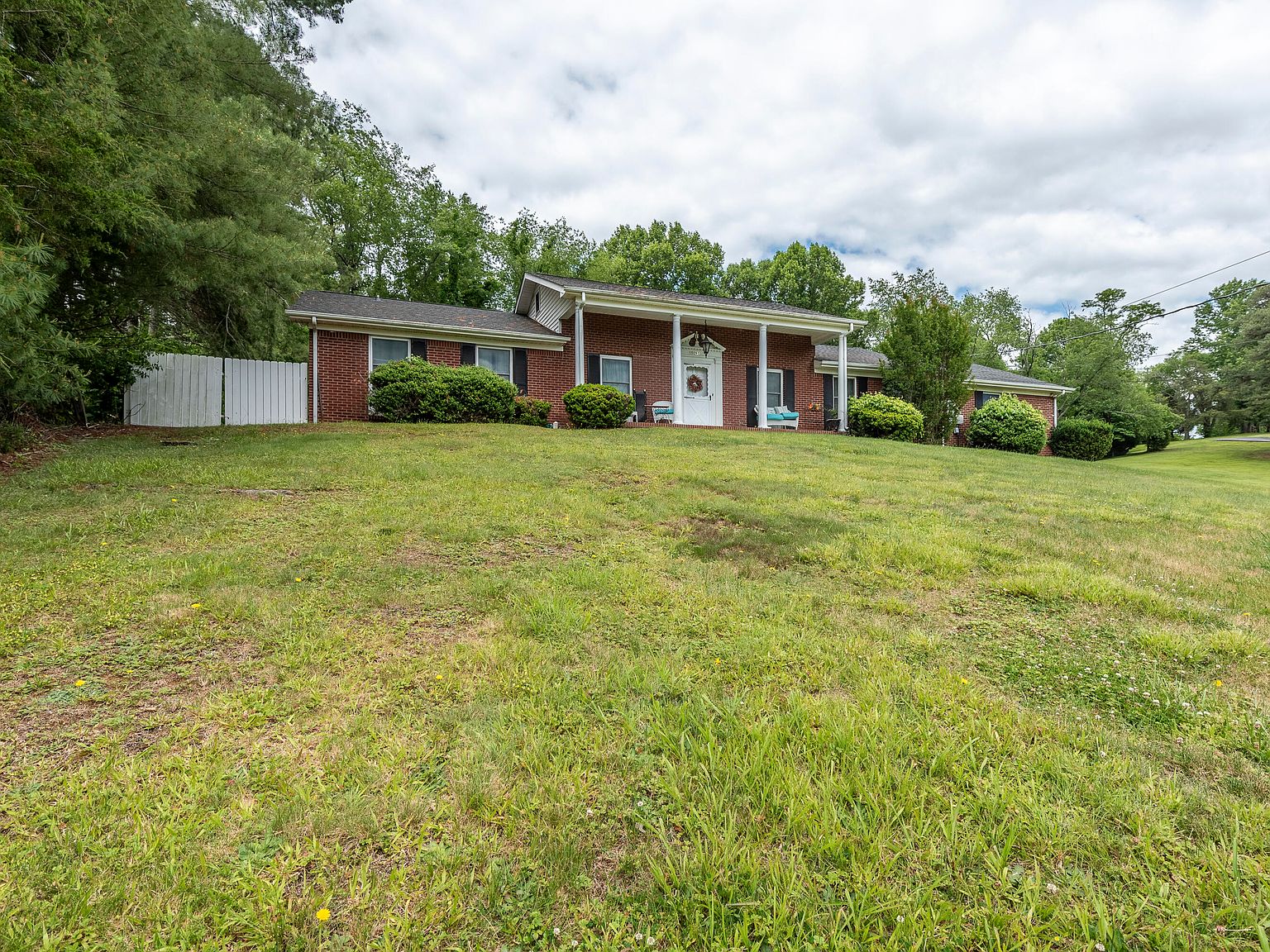 15095 Lowry Hills Rd, Bristol, VA 24202 MLS 9952405 Zillow