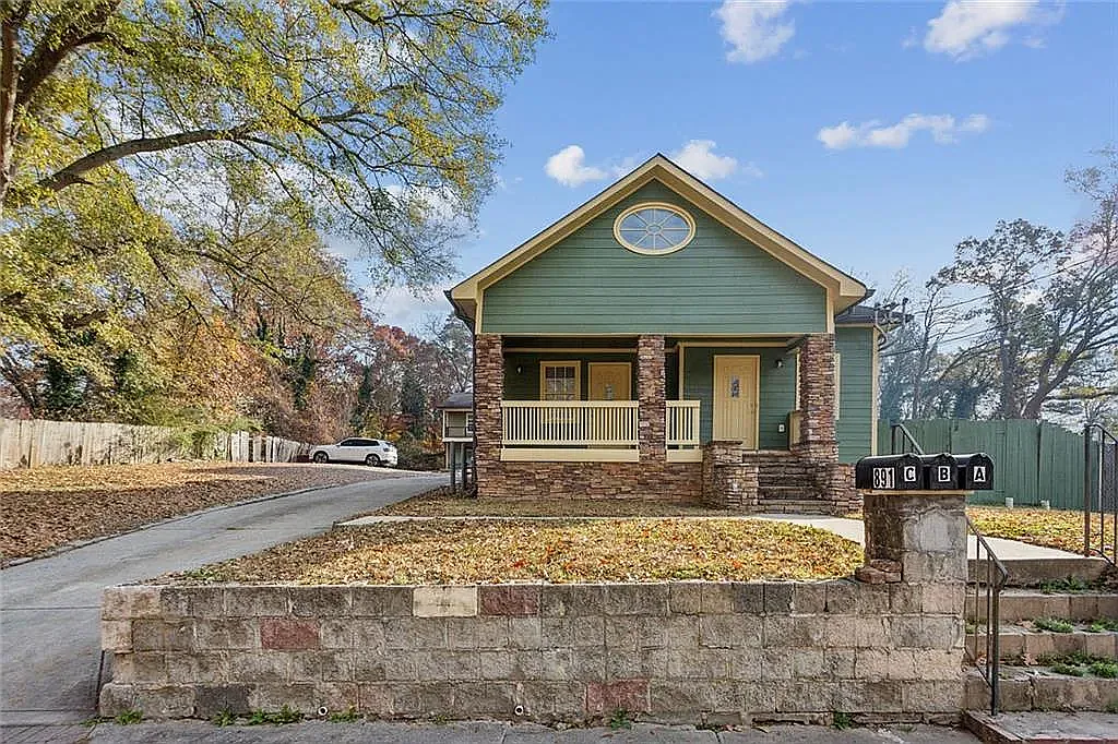 3 bed, 2.5 bath, 1500 sqft, $800 — Photo 2