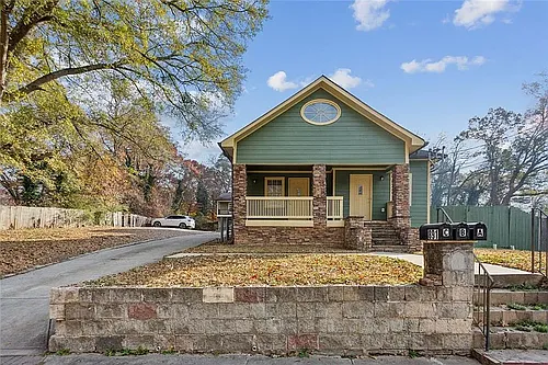 891 N Eugenia Pl NW Photo 1