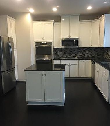 4th image of 7091 Kona Dr