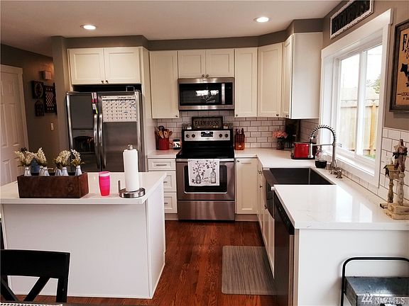 5th image of 8905 Elwood Dr SW