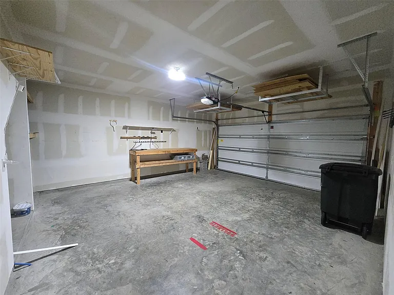 7318 Parkview Dr — Photo 25