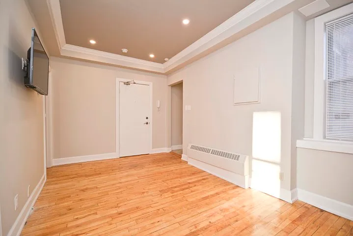 393 Nelson St #1 — Photo 8