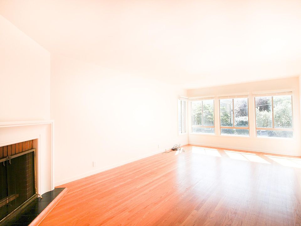 1st image of 1980 Sacramento St APT 102