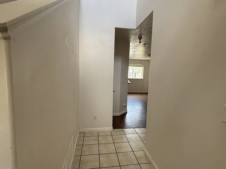 3565 Deloy Dr #4 — Photo 4