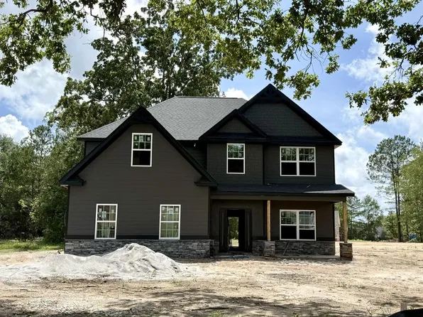 2 McLendon Rd, Fort Mitchell, AL 36856
