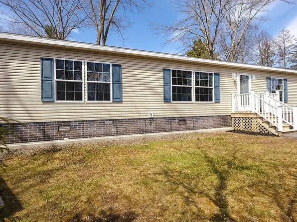 220 Robin Hood Drive #220, Exeter, NH 03833