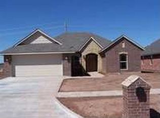 5423 NW King Richard Ave, Lawton, OK 73505