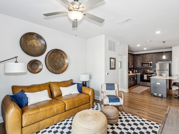 1210 E Olive Rd #132