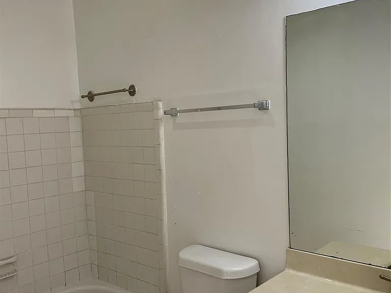 7273 Chasewood Dr — Photo 9