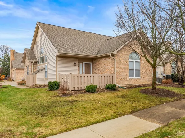 174 Canterbury Ct #0, Bloomingdale, IL 60108