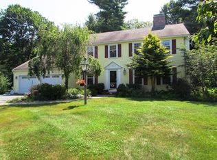 29 Willowdale Rd, Topsfield, MA 01983
