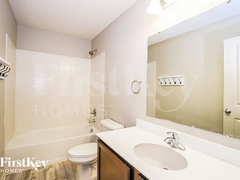 314 Market St — Photo 14