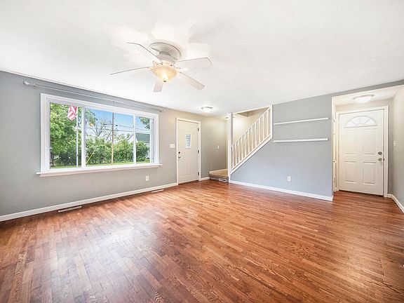 5th image of 647 Church St