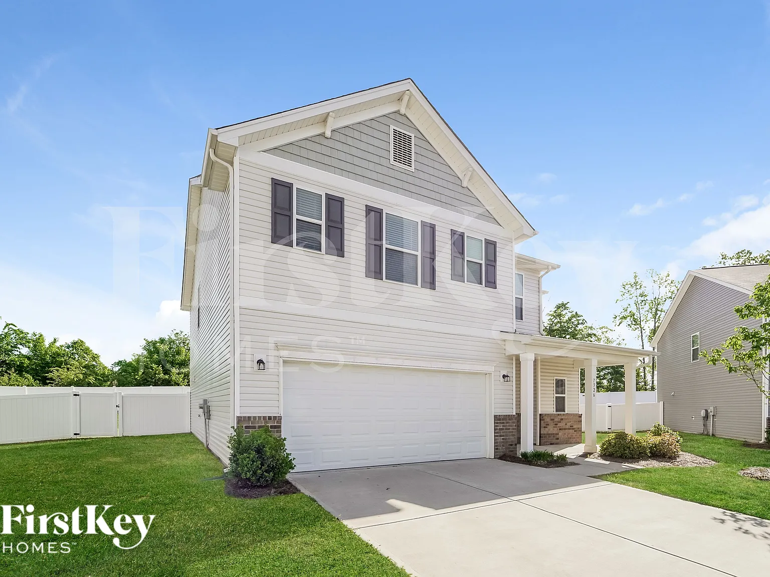 4 bed, 2.5 bath, 2106 sqft, $2,275 — Photo 2