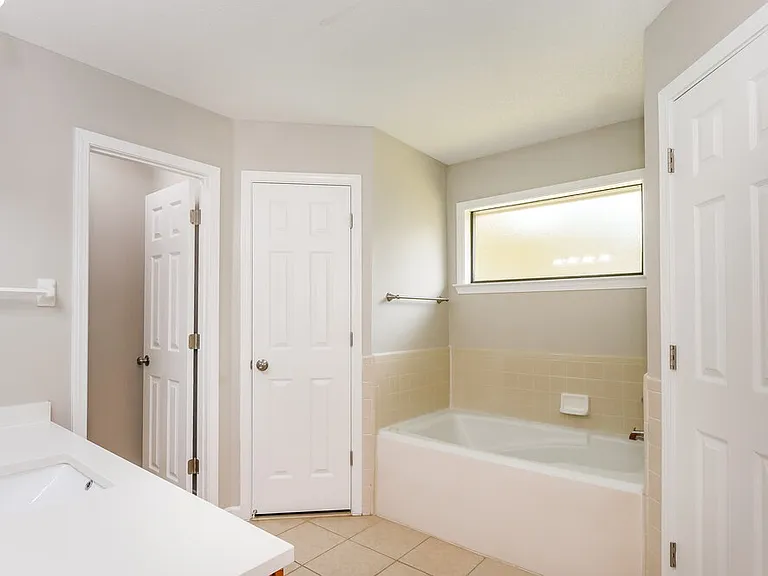 3926 Pecan Trace Cv — Photo 10
