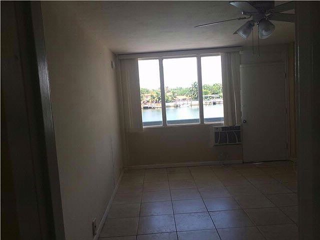 2nd image of 6484 Indian Creek Dr APT 239