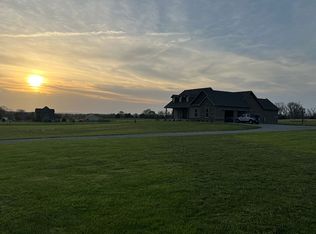 5909 Feezor Rd, Farmington, MO 63640