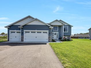 8177 Whitetail Ln, Clear Lake, MN 55319