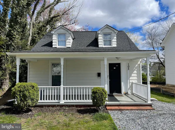 103 Hillcrest Dr, Fredericksburg, VA 22401