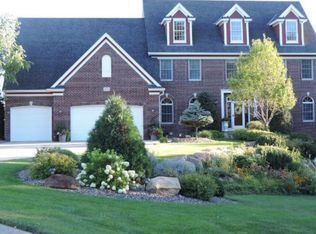 18710 Legends Club Cir, Prior Lake, MN 55372