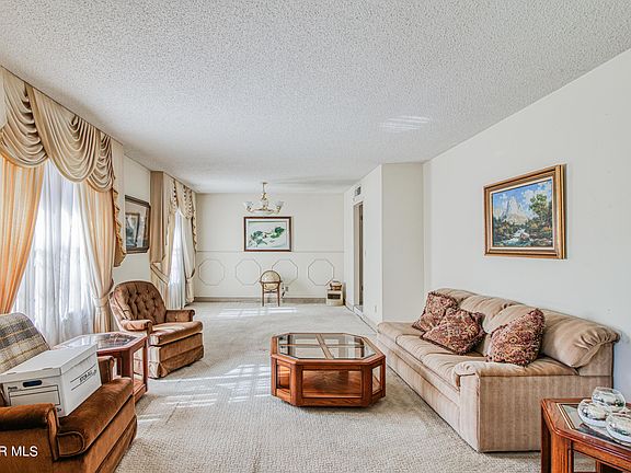 3rd image of 10915 Bella Vista Dr
