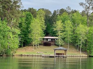 2210 Harbour Pointe Dr, Sparta, GA 31087