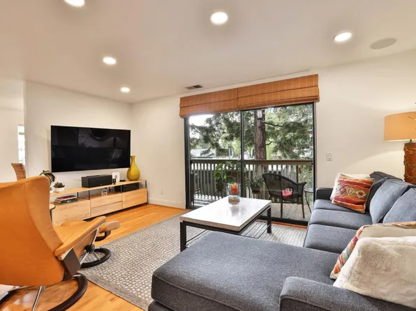 47 Dot Ave APT D, Campbell, CA 95008