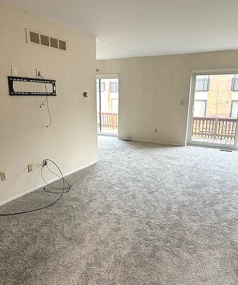 18268 University Park Dr — Photo 6