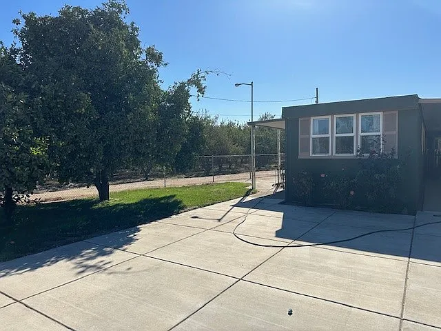 17710 E Cedar Ln #A — Photo 1