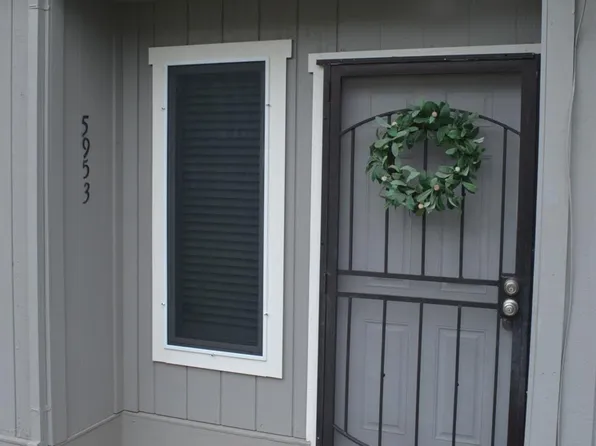 5953 Bamford Dr, Sacramento, CA 95823