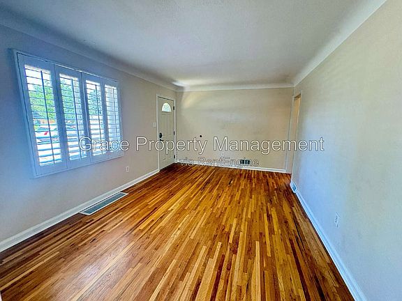 3rd image of 4340 S Huron St