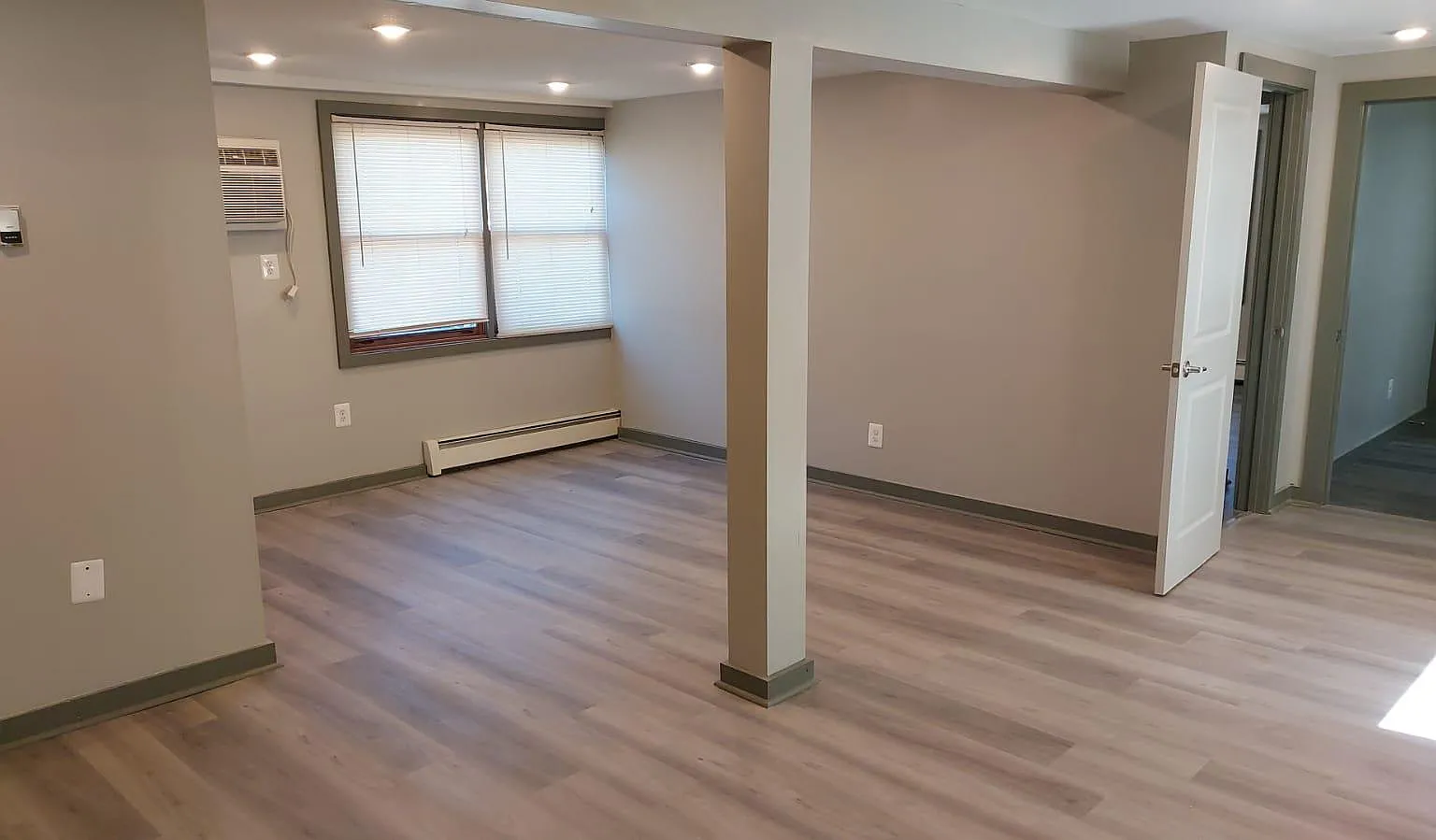 2 bed, 800 sqft, $1,750 — Photo 4