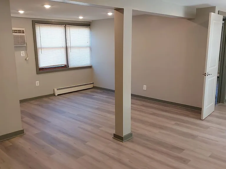 40 West St #3 — Photo 4