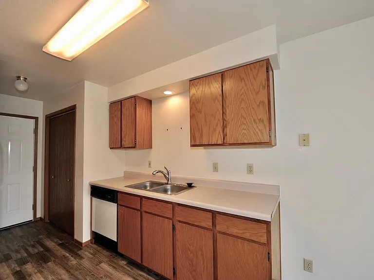 615 W Hayden Ave #B4 — Photo 12