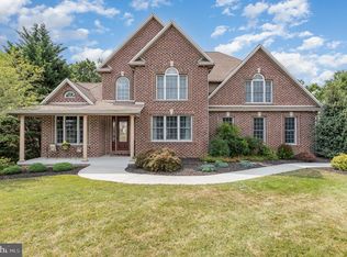 1277 Skyview Ct, Mechanicsburg, PA 17050