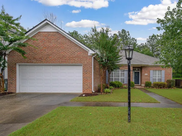 127 Crestmont Ln, Pelham, AL 35124