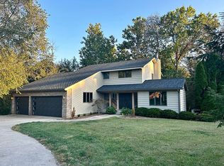 129 Pleasant Ridge Dr, Edwardsville, IL 62025