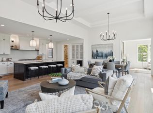 9598 Crestwood Ter, Eden Prairie, MN 55347