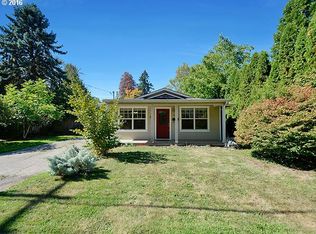 8221 SW 45th Ave, Portland, OR 97219