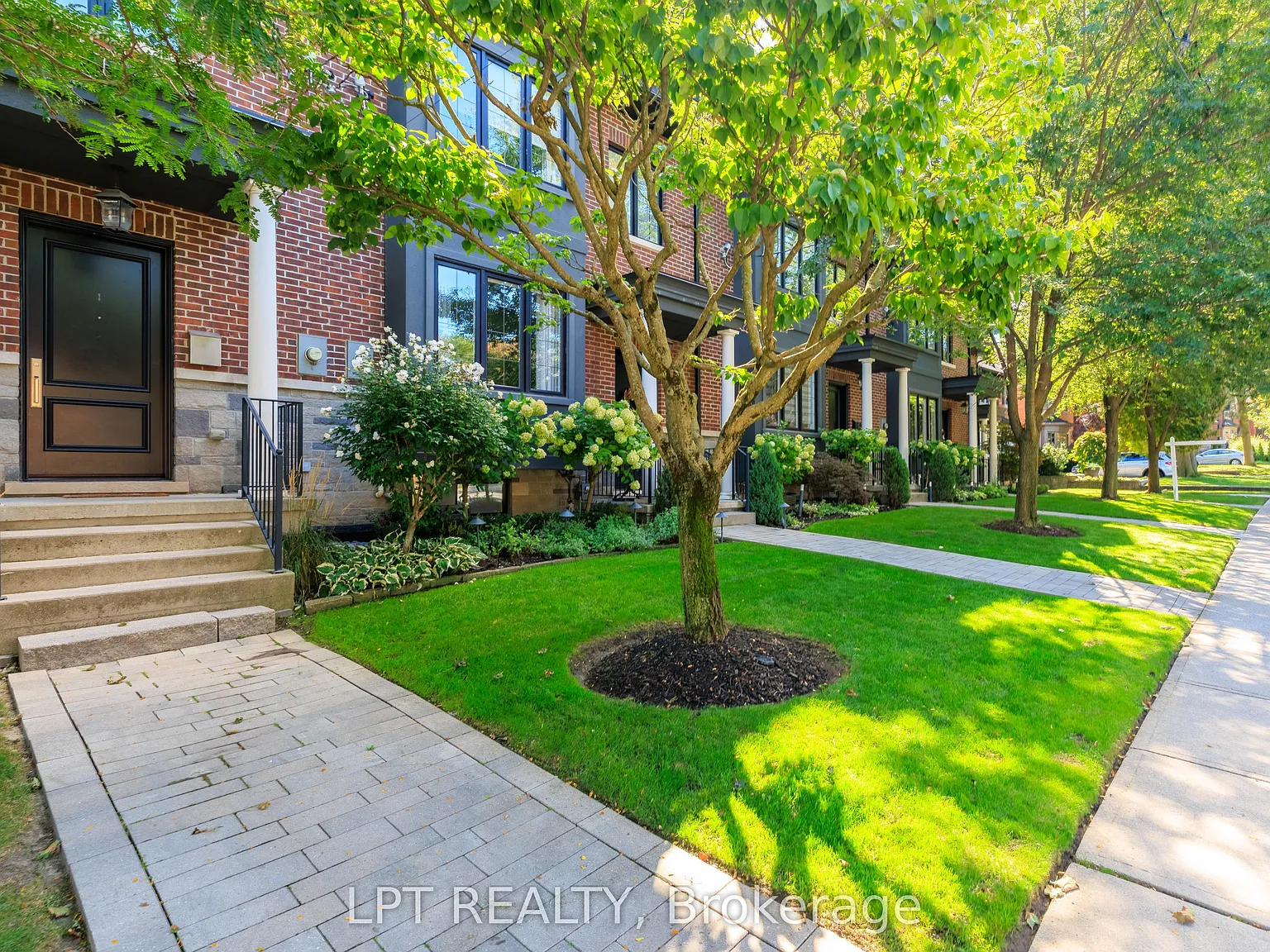4 bed, $7,500 — Photo 2