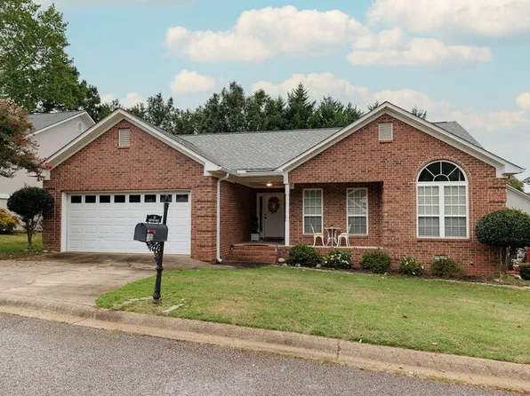 195 Bedford Dr, Athens, GA 30606