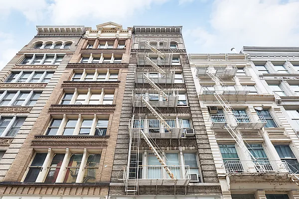 Sold by CORE | media 2