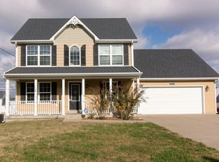 160 Portobello Rd, Radcliff, KY 40160